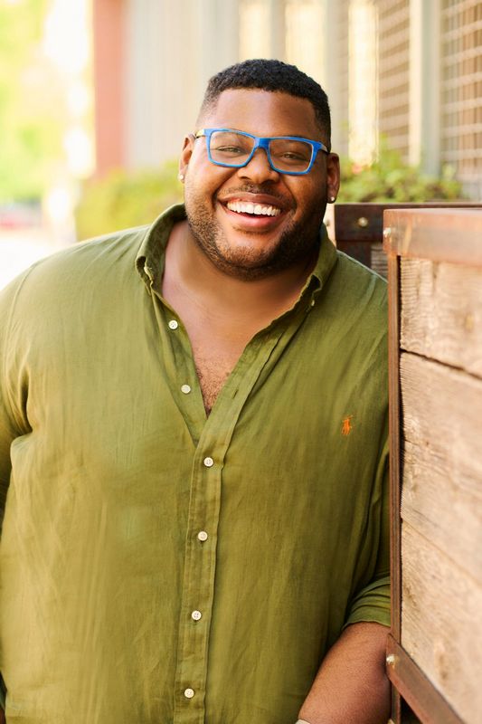 Professional Tips on Navigating Interracial Relationships